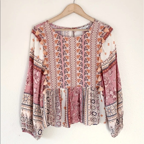 AEO Embroidered Balloon Sleeve Tassel Peasant Patchwork Peplum Top - Picture 4 of 11